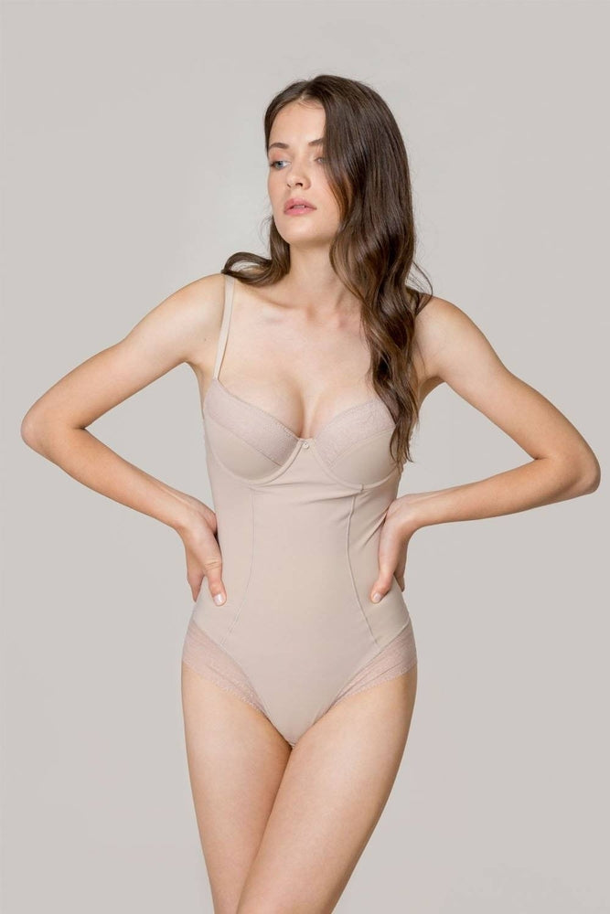 gisela-1-0349-body-2-0