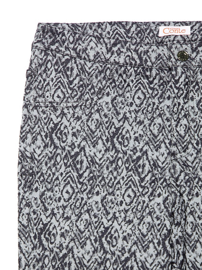 pantaloni-cu-imprimeu-monocrom-erida-1-3