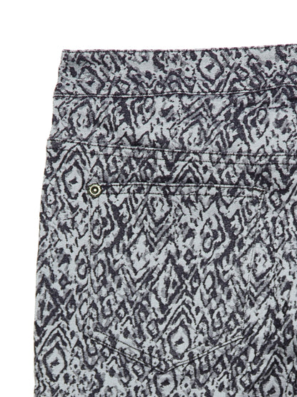 pantaloni-cu-imprimeu-monocrom-erida-1-1